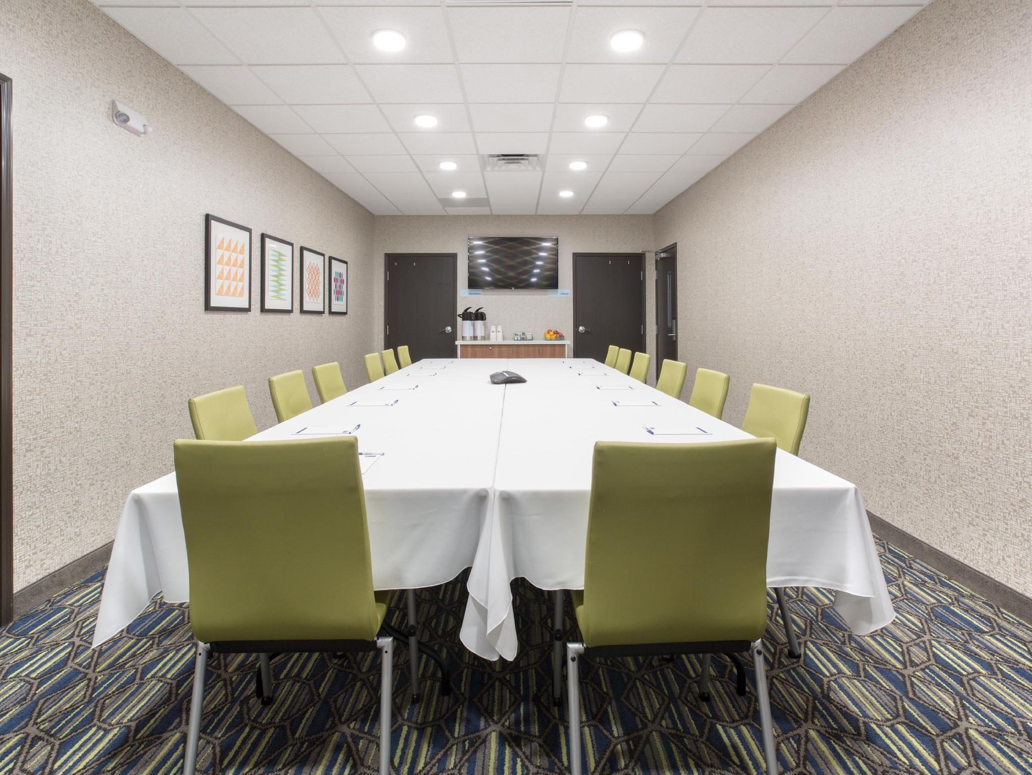 Holiday Inn Express & Suites Lincoln I - 80 By Ihg Εξωτερικό φωτογραφία