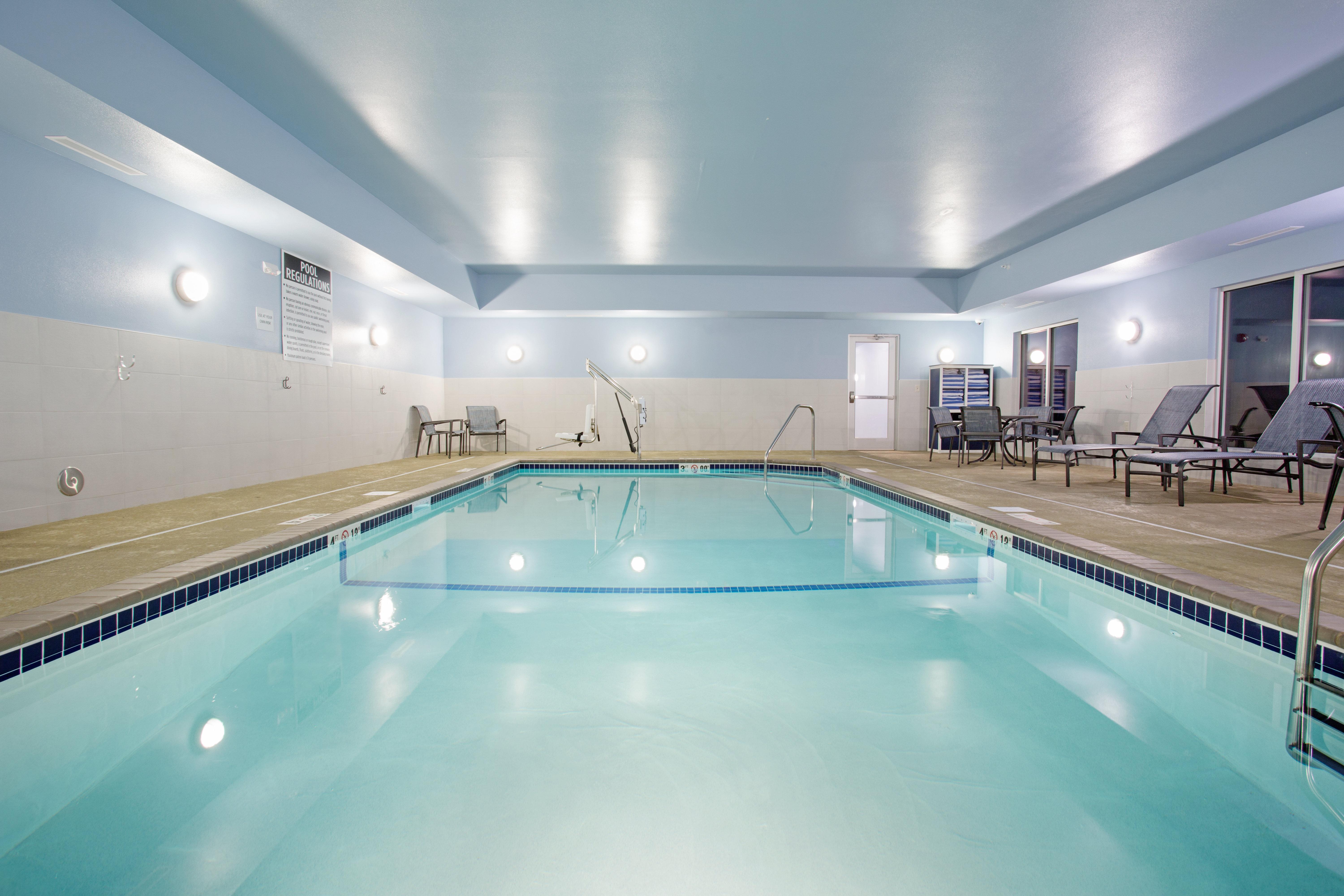Holiday Inn Express & Suites Lincoln I - 80 By Ihg Εξωτερικό φωτογραφία