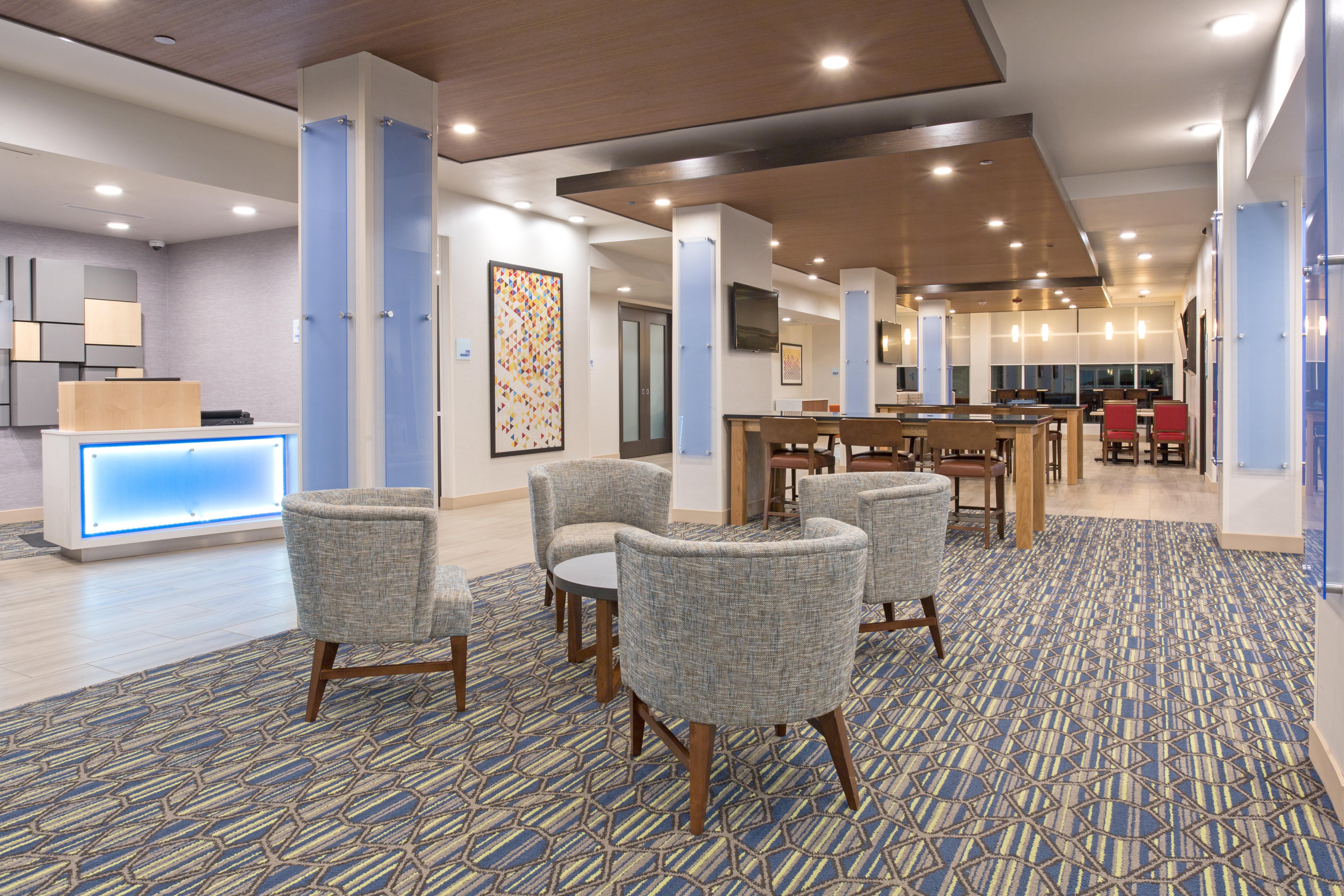 Holiday Inn Express & Suites Lincoln I - 80 By Ihg Εξωτερικό φωτογραφία