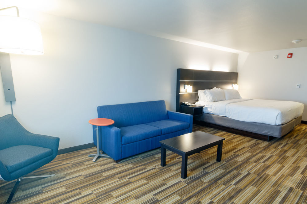 Holiday Inn Express & Suites Lincoln I - 80 By Ihg Εξωτερικό φωτογραφία